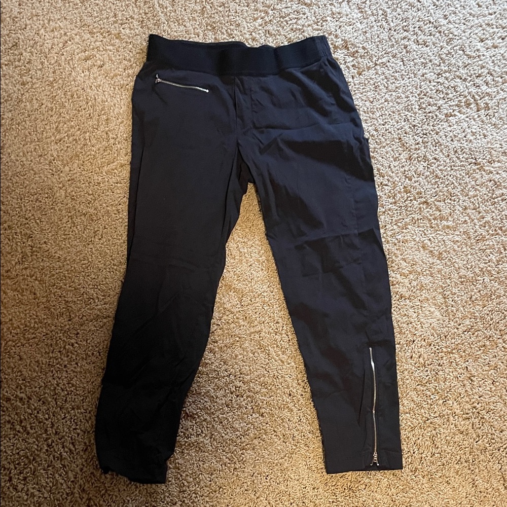 Athleta Black Jogger Pants
